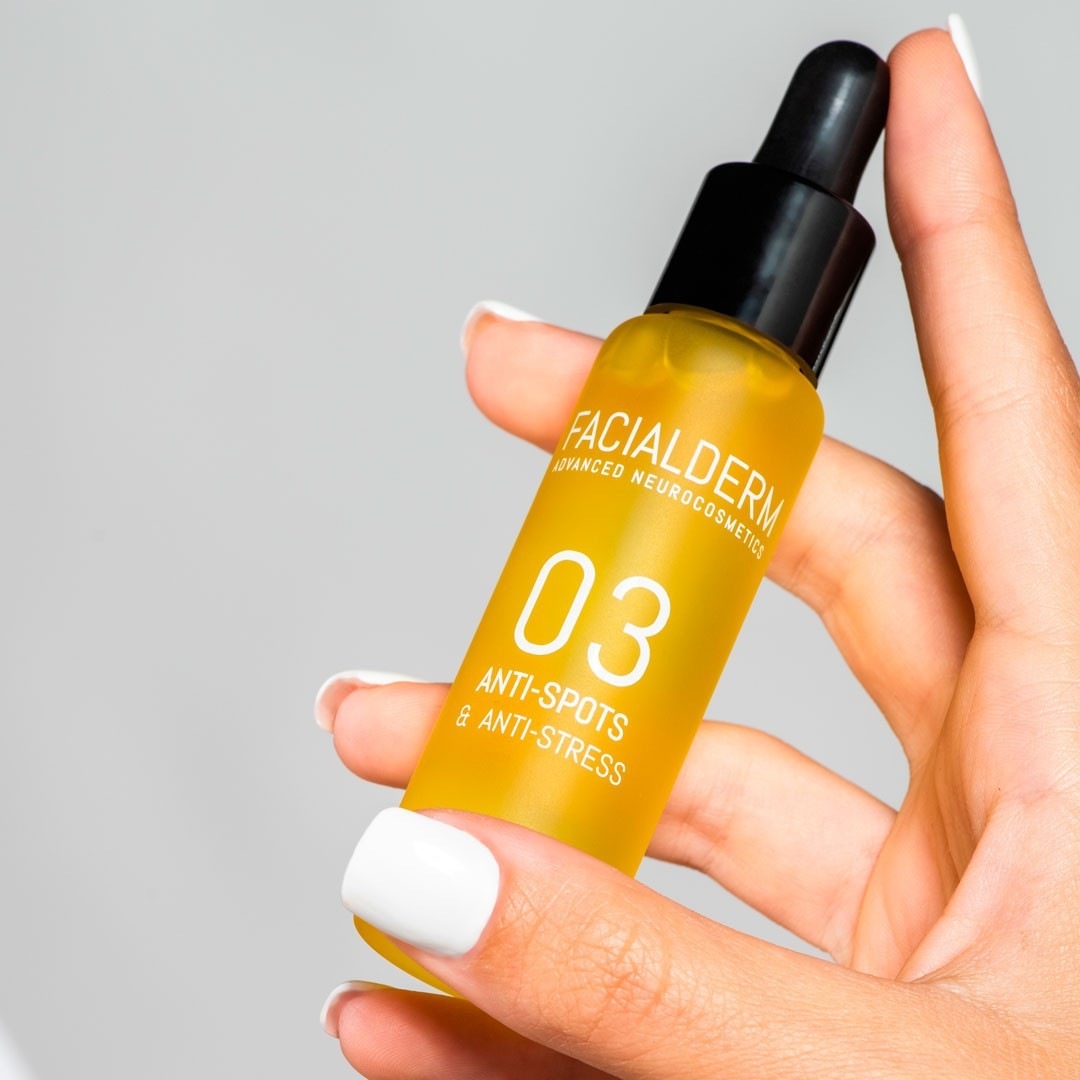 Facialderm Booster против мрља и стреса