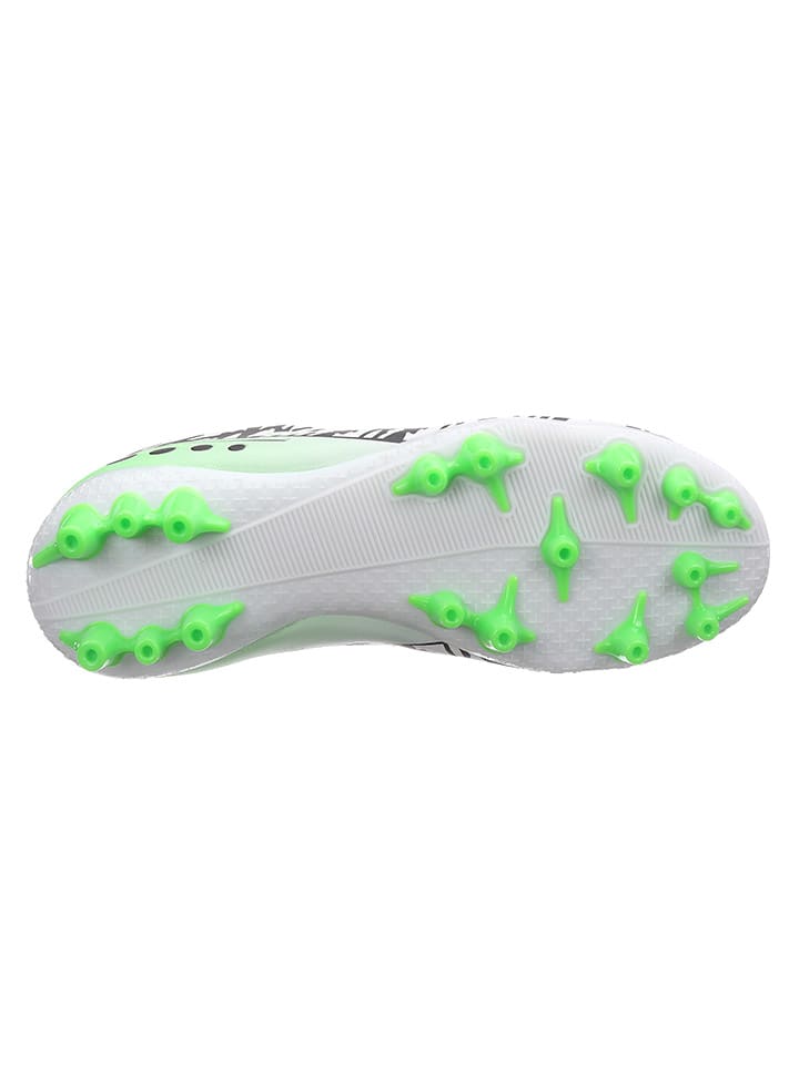 Jako Natur- und Kunstrasen-Fußballschuhe 