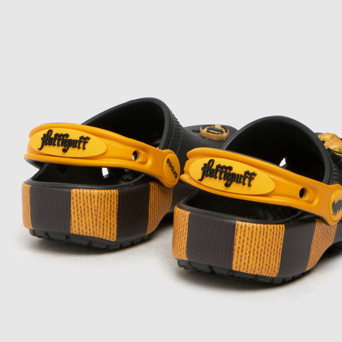 Crocs fekete multifunkciós Hufflepuff klumpa kisgyermek szandál