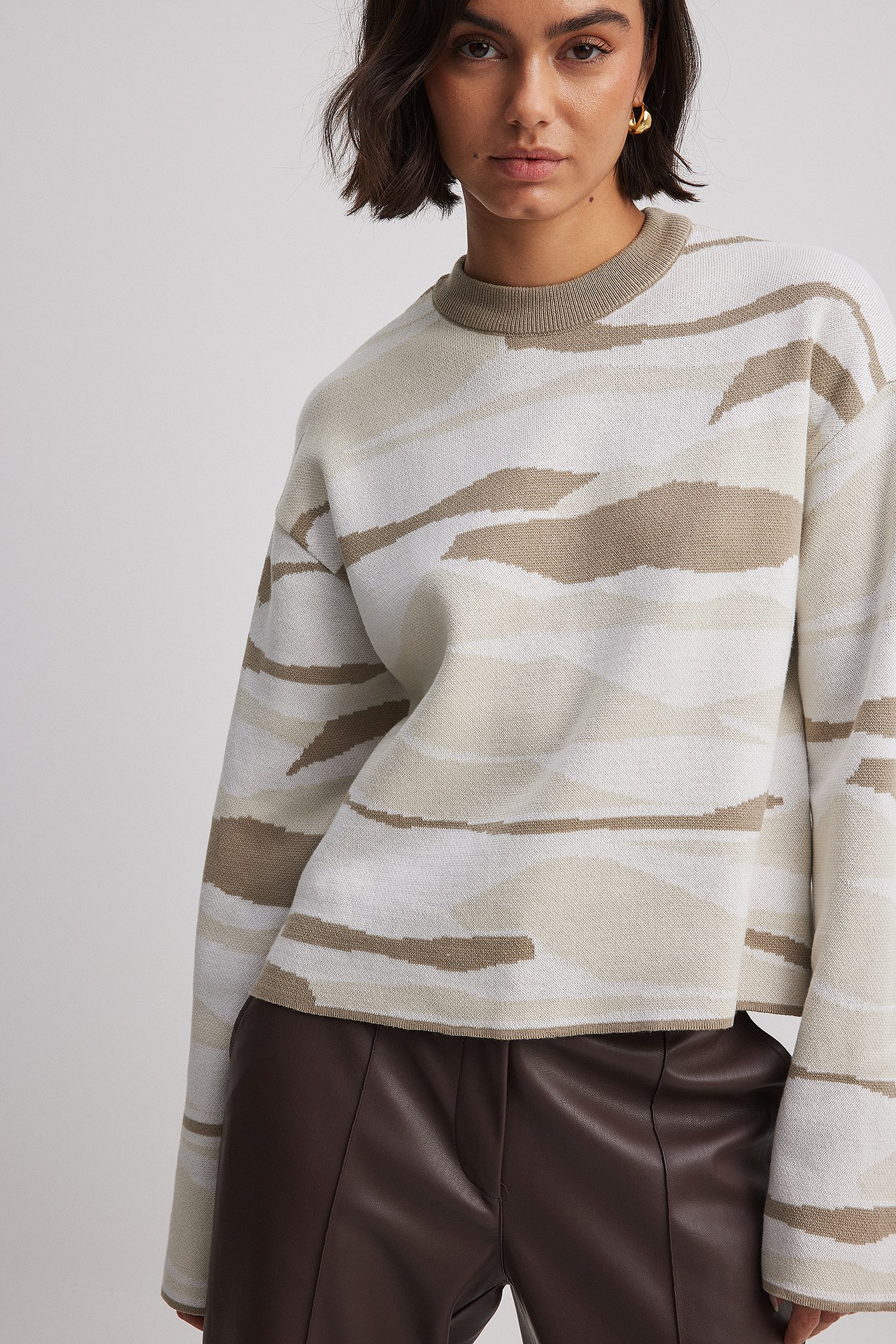 Jacquard-Strickpullover mit Rundhalsausschnitt