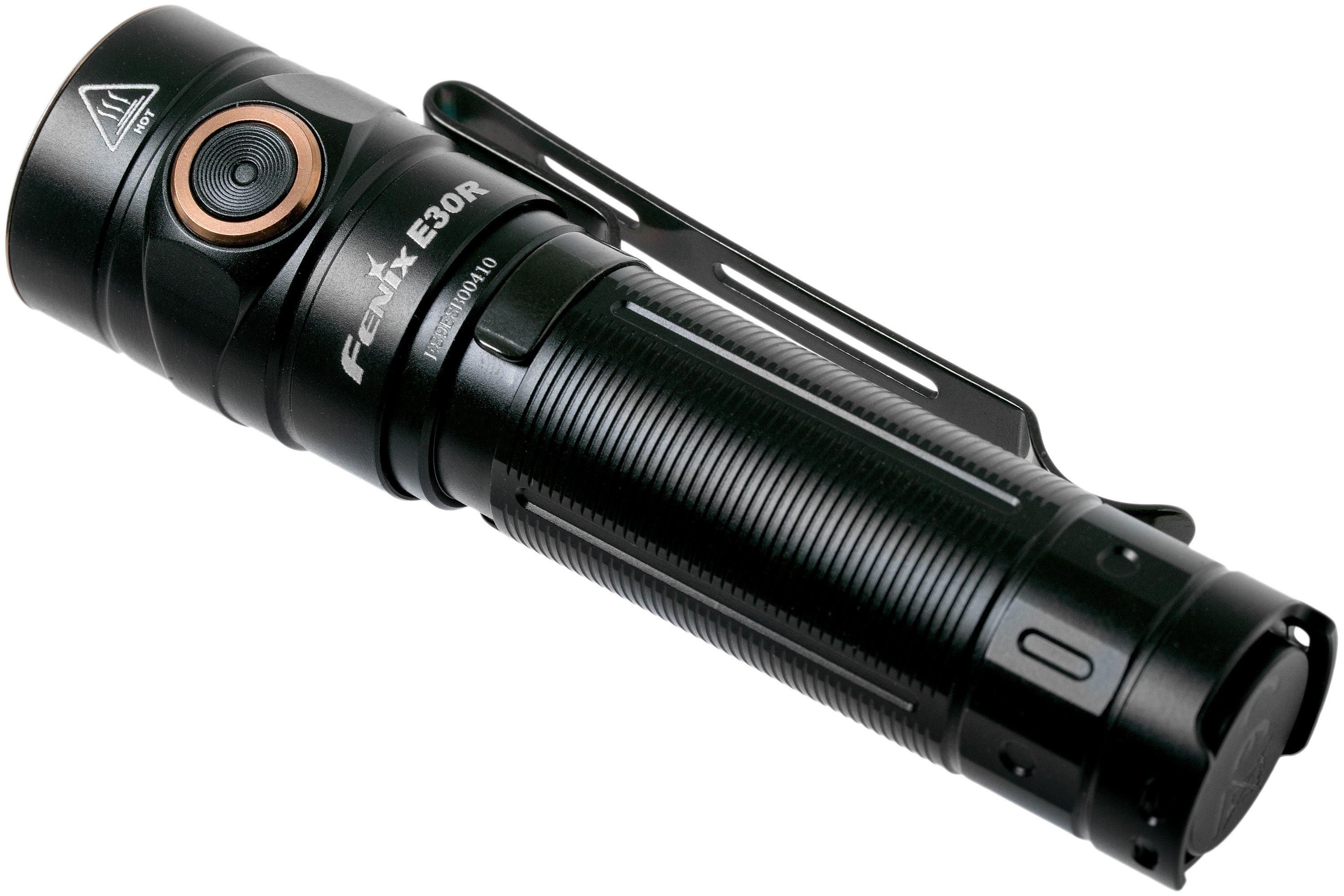 Fenix E30R Taschenlampe
