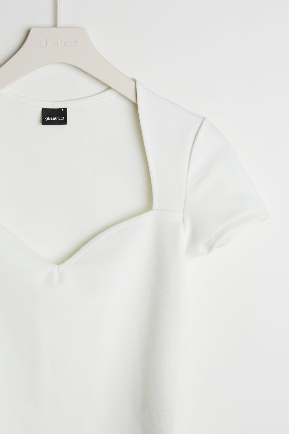 Ry heartshape top