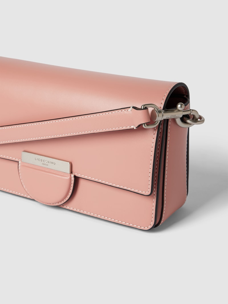 Umhängetasche aus Leder in rosé