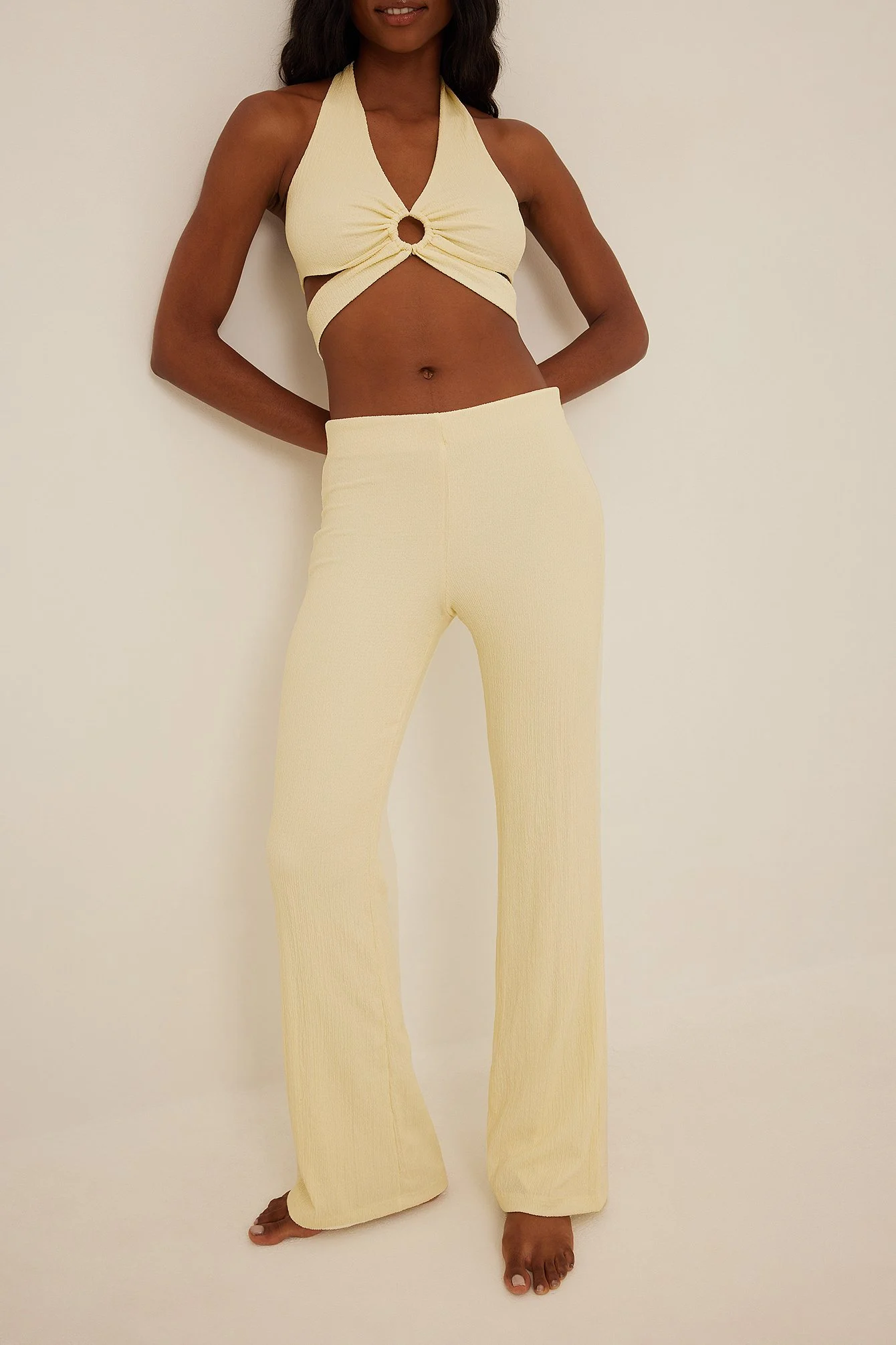 Hose mit hoher Taille