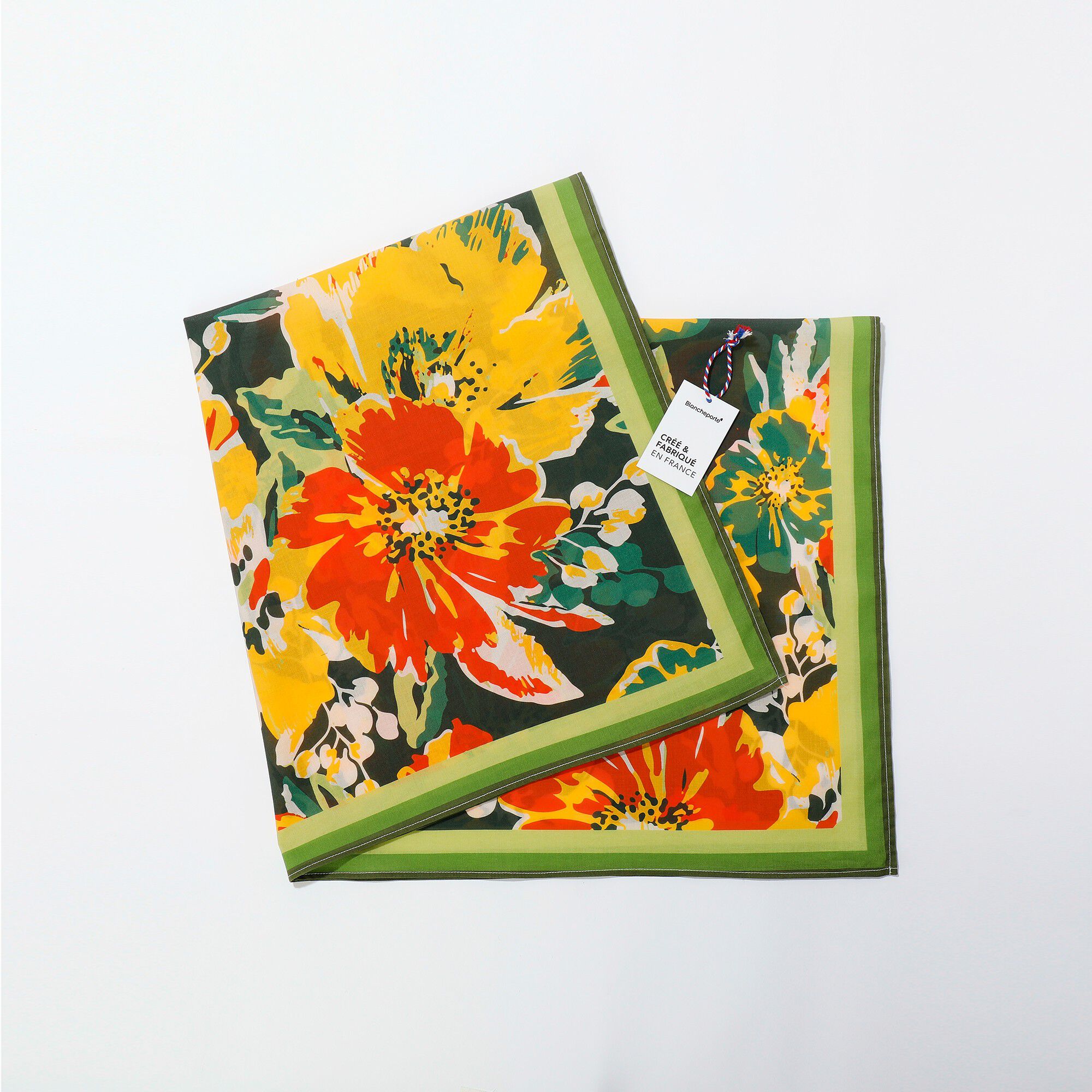 Foulard fabriqué en France imprimé fleurs, 100 x 100 cm