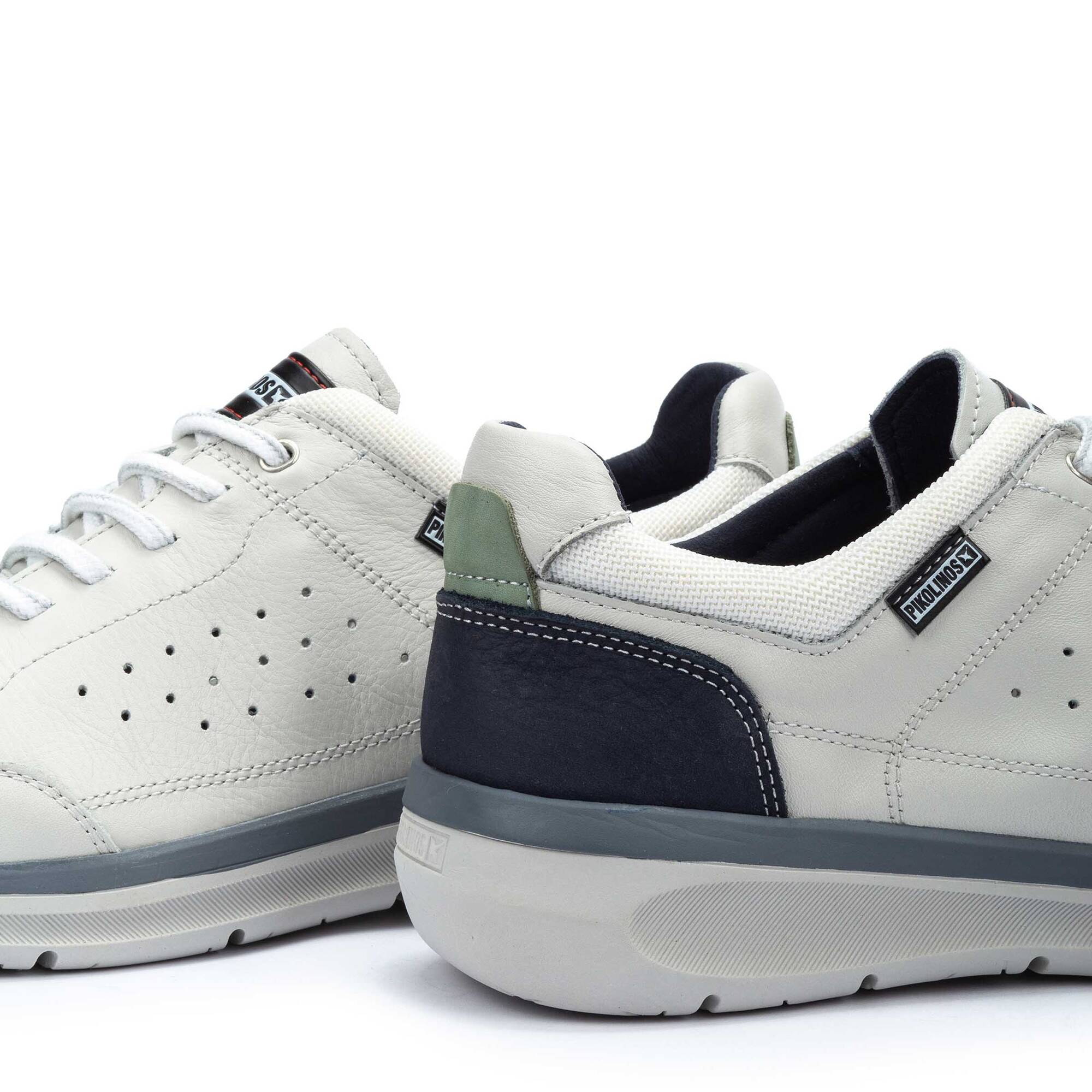 Męskie trampki z bardzo lekką podeszwą - PIANKA