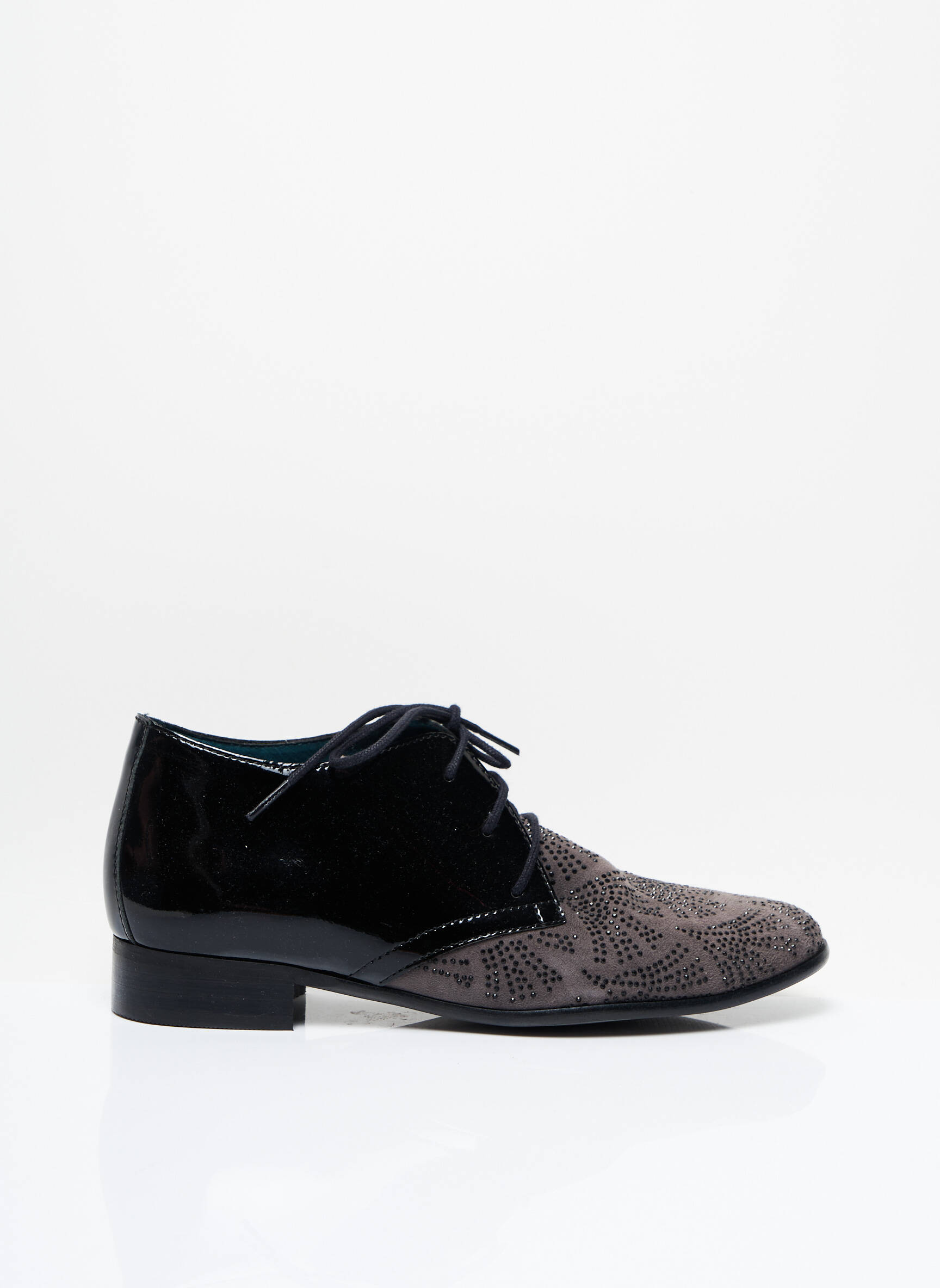Karston Derby Femme couleur noir