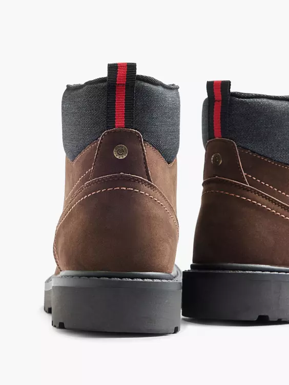 ESPRIT Schnürboots