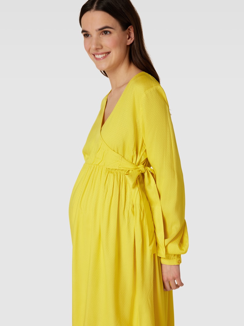 Umstands-Kleid aus reiner Viskose mit V-Ausschnitt in gelb