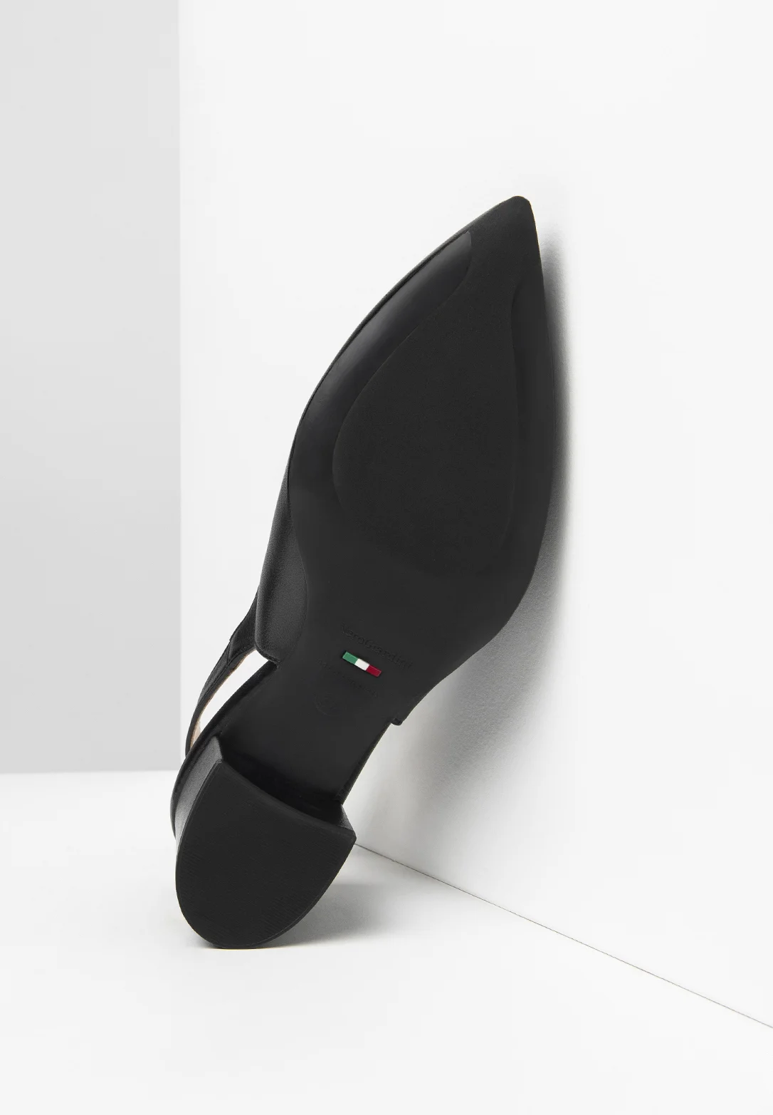 NeroGiardini Escote