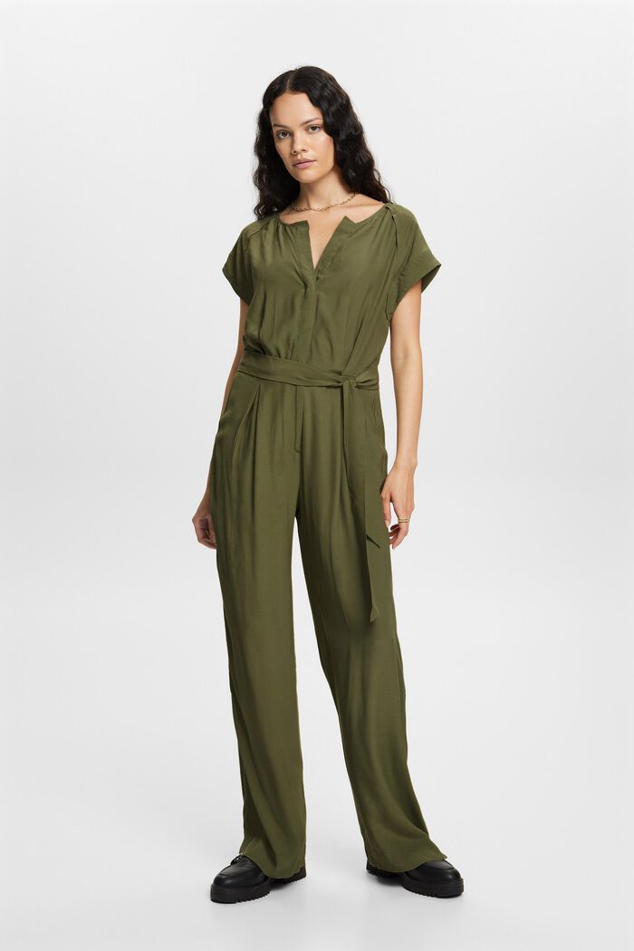 Jumpsuit mit Gürtel