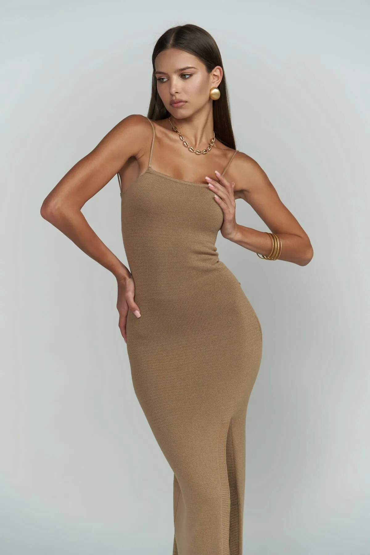 BOHEMAİ  Rückenfreies Strickkleid „Cintia“ aus Nerz