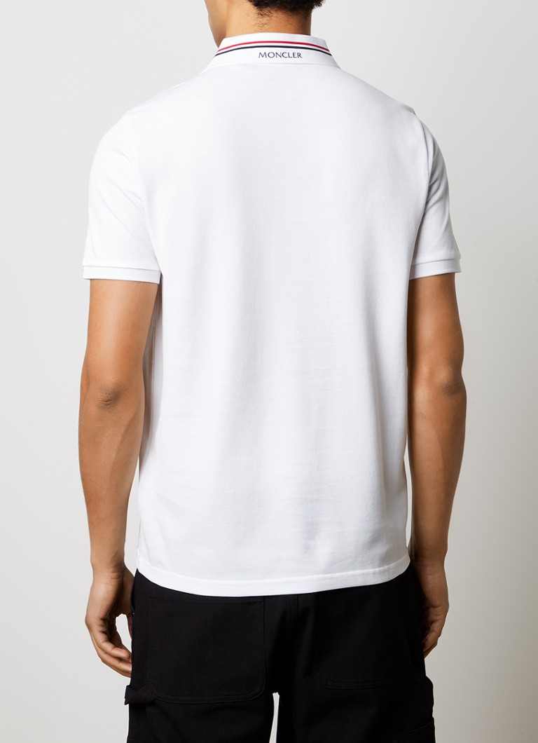 Tricou polo Moncler cu croială clasică, manșete contrastante și logo.
