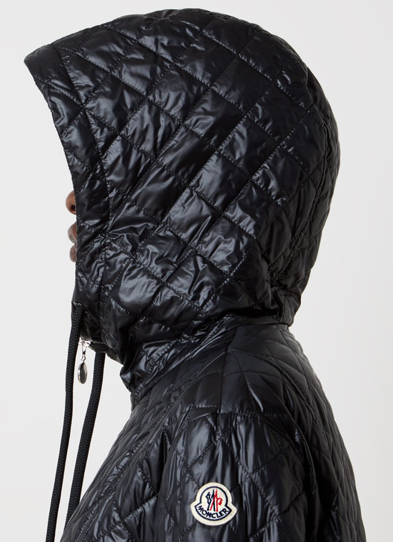 Giacca imbottita Moncler Bagnac con imbottitura in piuma e motivo trapuntato.