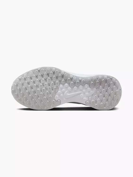 Nike Laufschuh W NIKE REVOLUTION 7