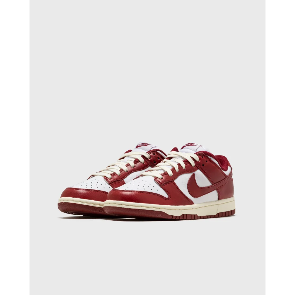 Nike Dunk Low WMNS PRM FJ4555-100 / rot