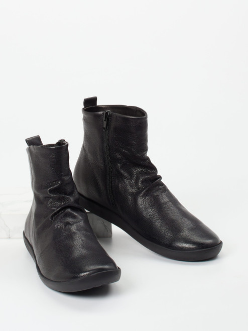Stiefelette-27560090317 Think