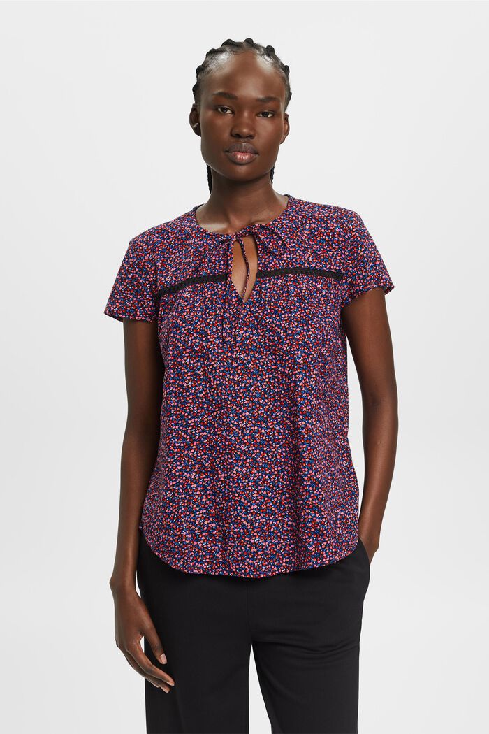 Kurzärmelige Baumwollbluse mit Allover-Dessin
