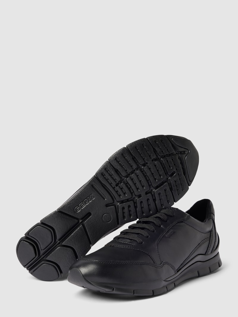 Sneaker aus echtem Leder Modell 'SUKIE' in schwarz