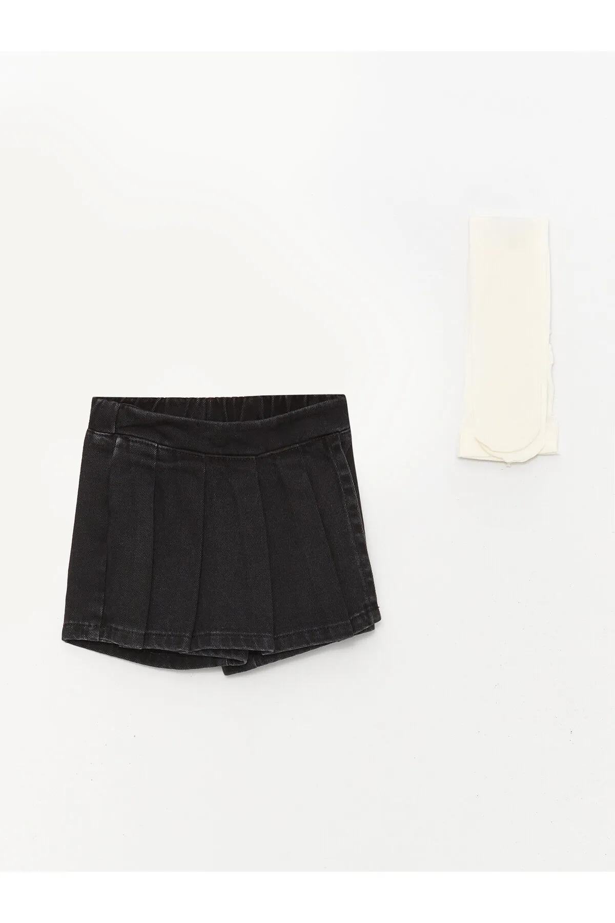 LC Waikiki  Shorts - Grau - Mittlerer Bund