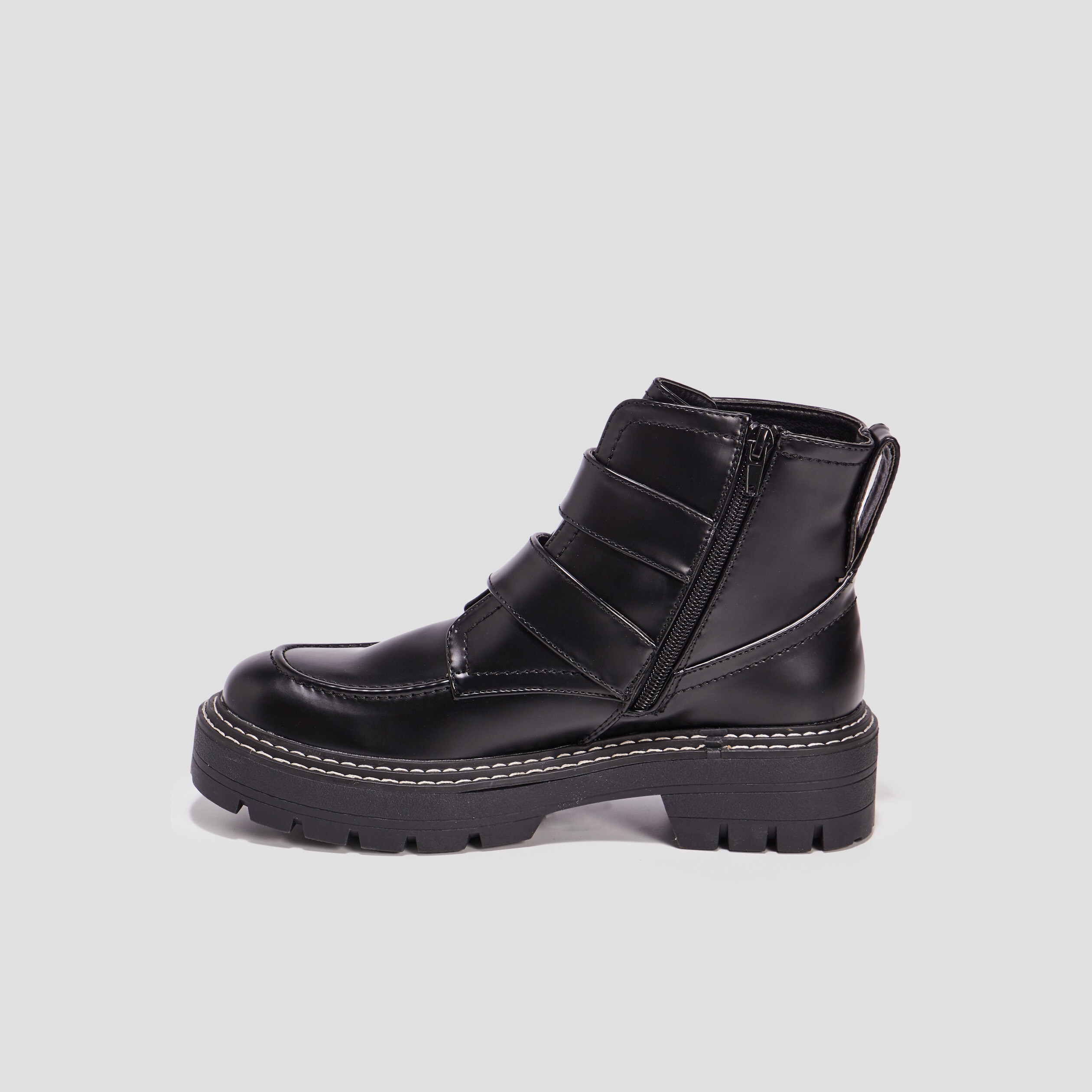 Bottines crantées avec boucles noir femme | La Halle