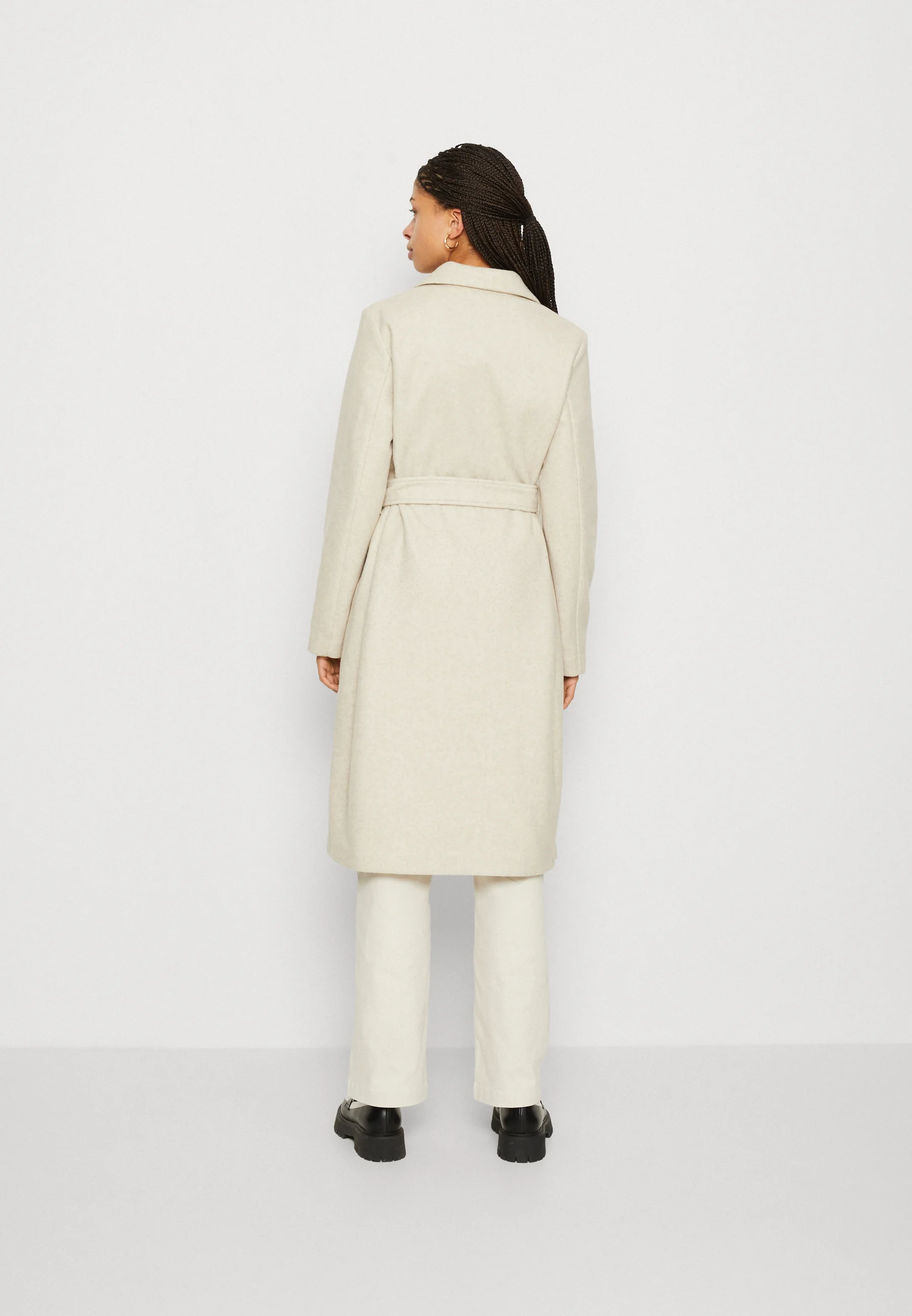 Vero Moda VMFORTUNEAYA SS23NOOS - Abrigo clásico