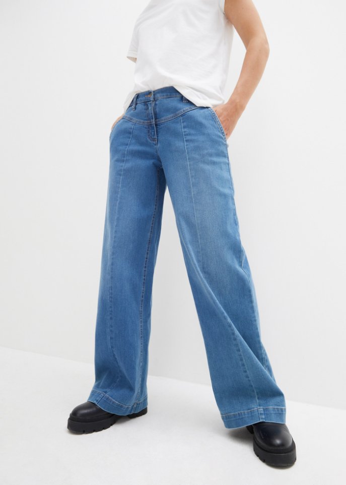 Jeans mit streckender Teilungsnaht