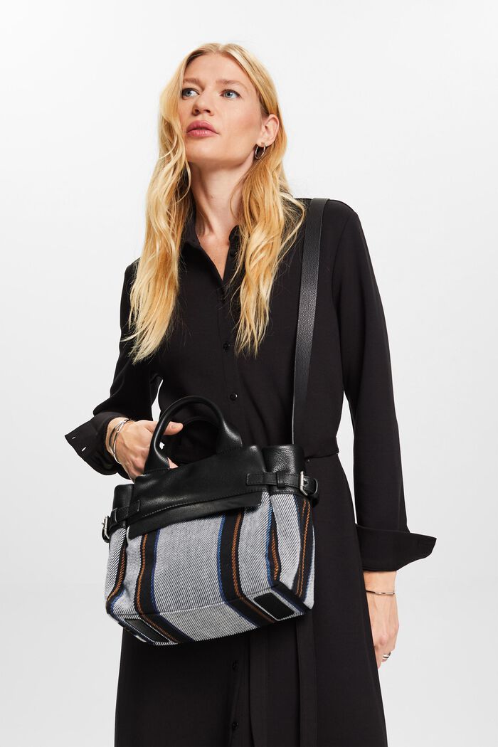 Gestreifte Ledertasche