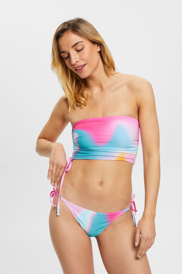 Bikini-Minislip in Batikoptik