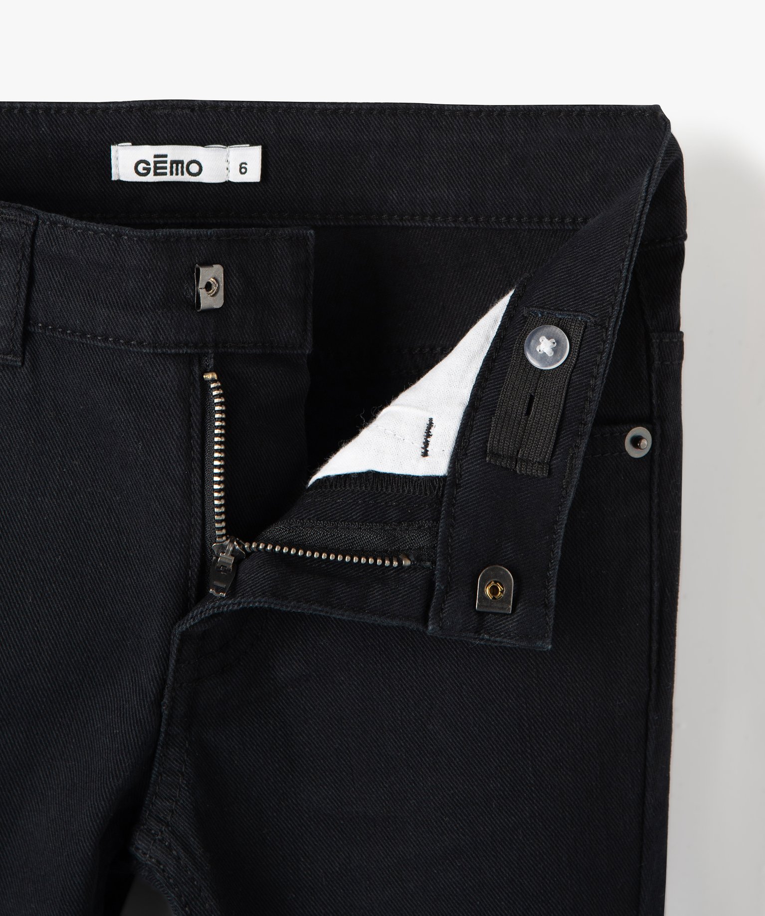 Pantalon Garçon uni coupe Slim extensible noir | GEMO