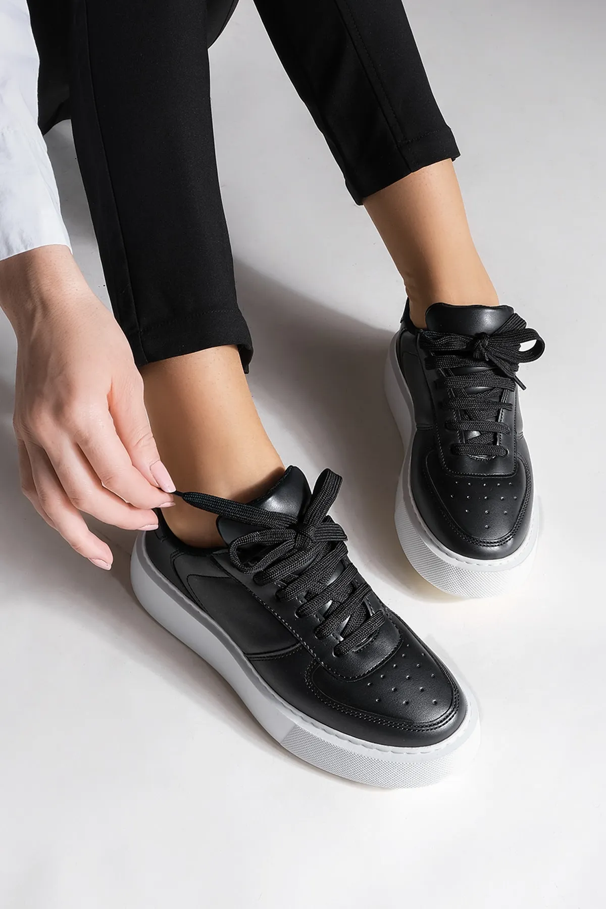 Marjin  Damen Sneaker High Sole Schnürschuhe Sportschuhe Azin schwarz