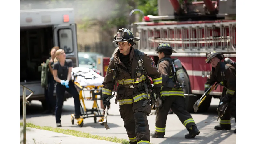 Chicago Fire - Staffel 4  [6 DVDs]