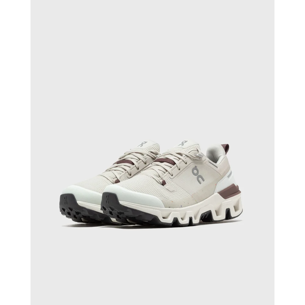 ON Cloudwander Waterproof 73.98055 / weiss