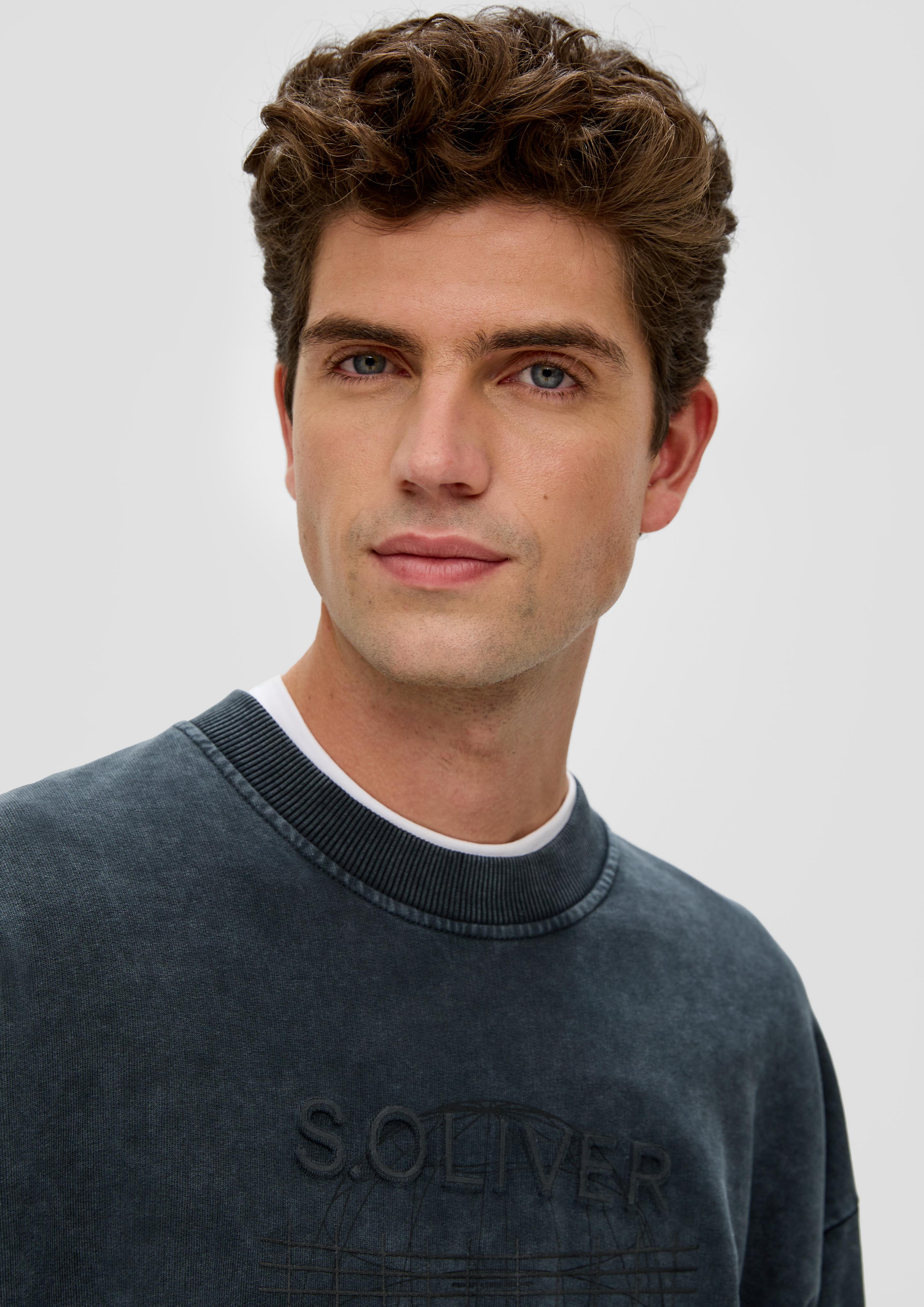 Gewaschenes Sweatshirt mit Grafik-Print  2135758-9635