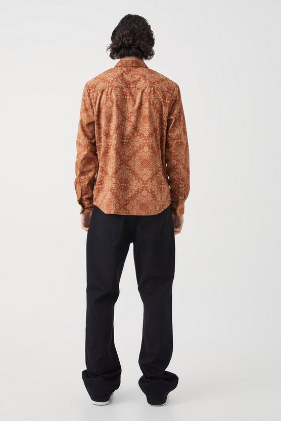 Langärmliges Overshirt mit Bandana-Print und Reißverschluss