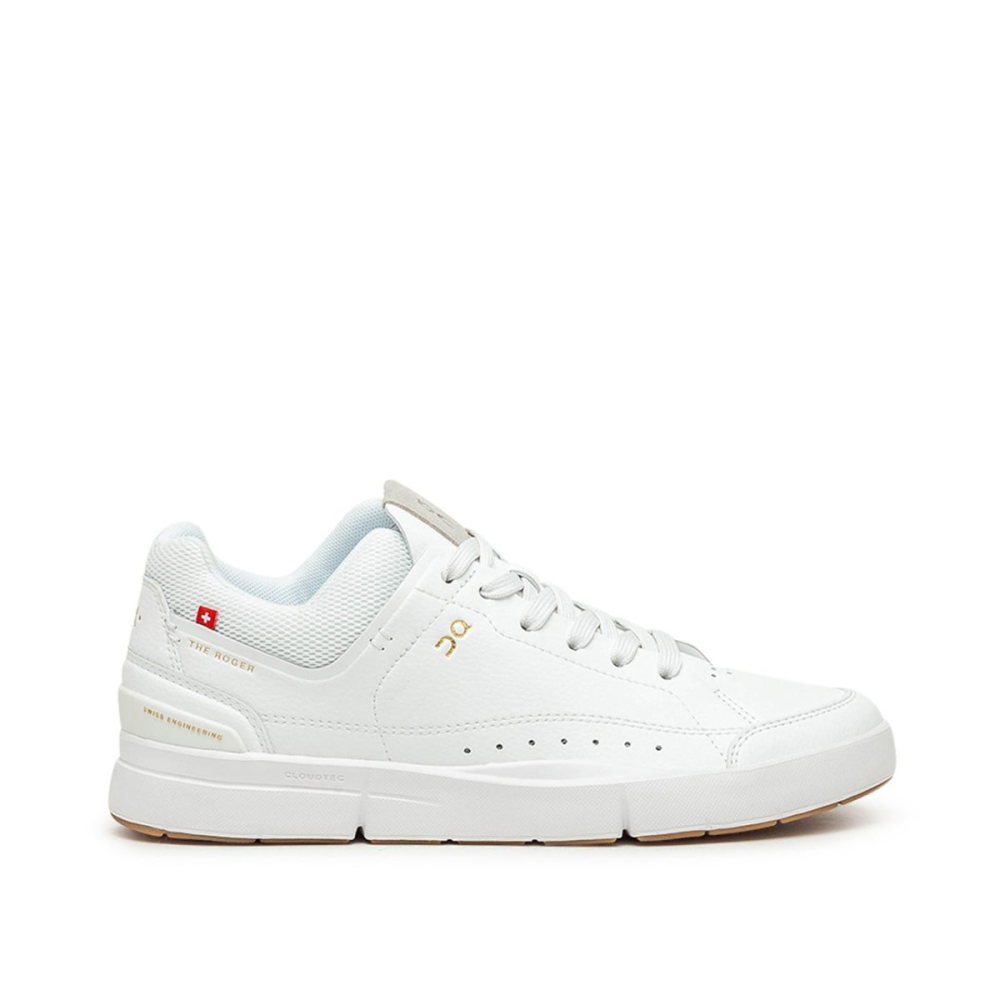 ON The Roger Centre Court WMNS 48.99437 / weiss