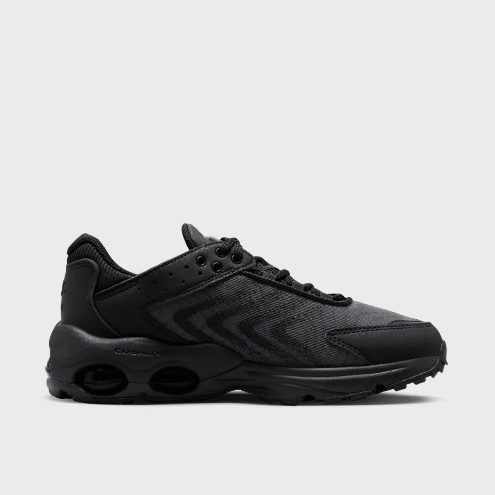 Nike Air Max TW DQ0296-002 / schwarz