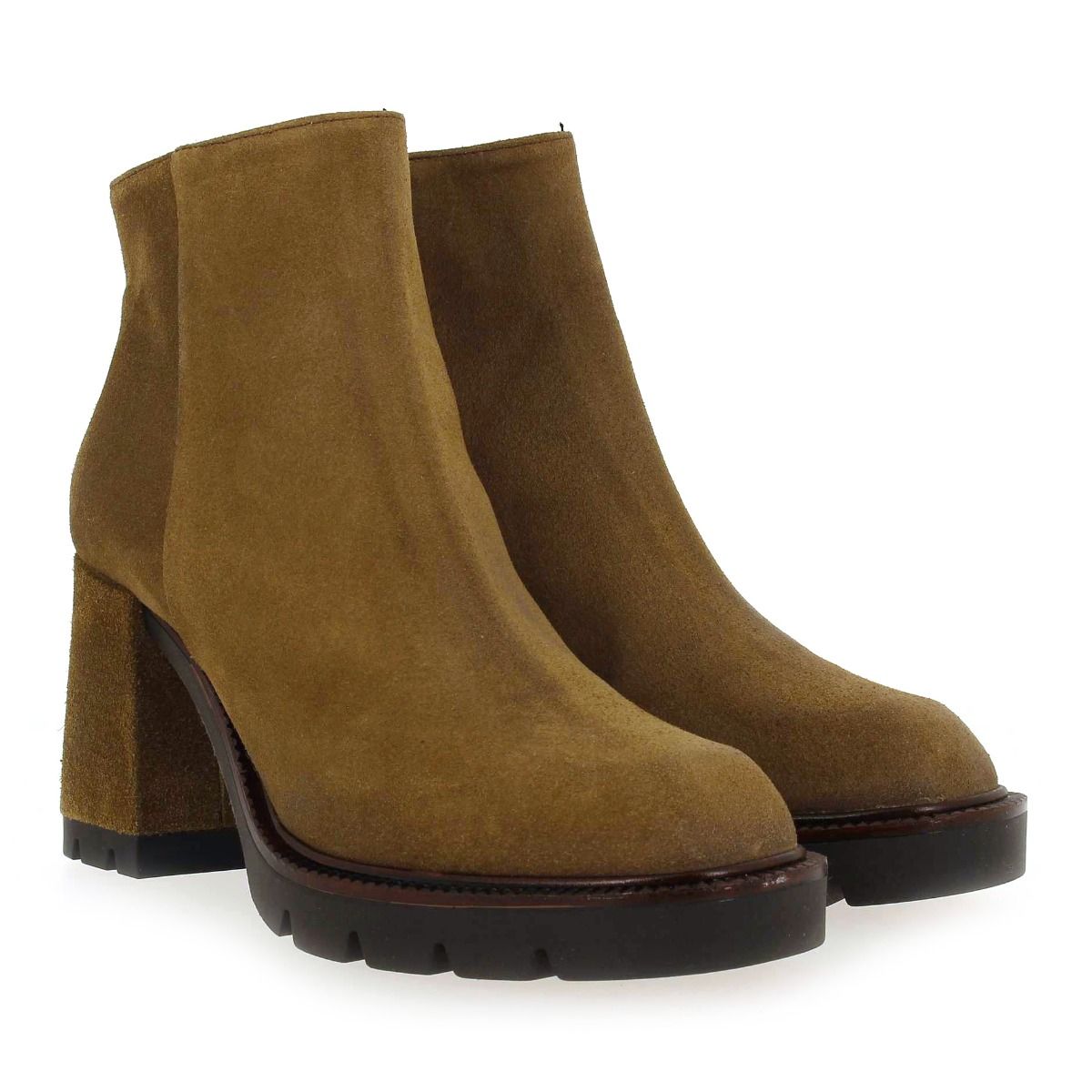 Niche  52 543 - Camel
