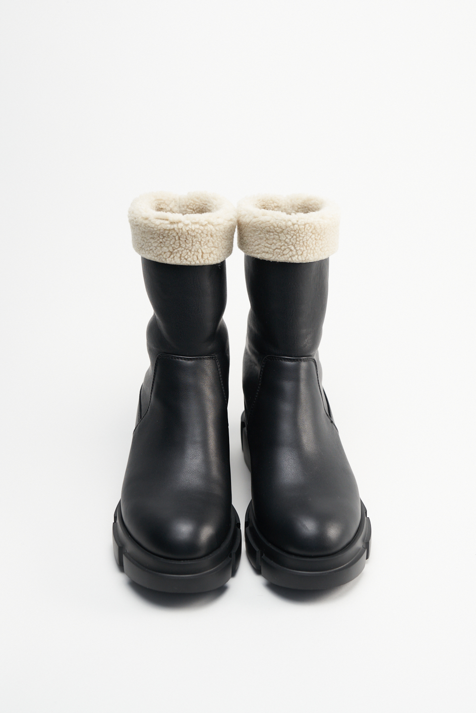 CPH668 vegan teddy nappa black
