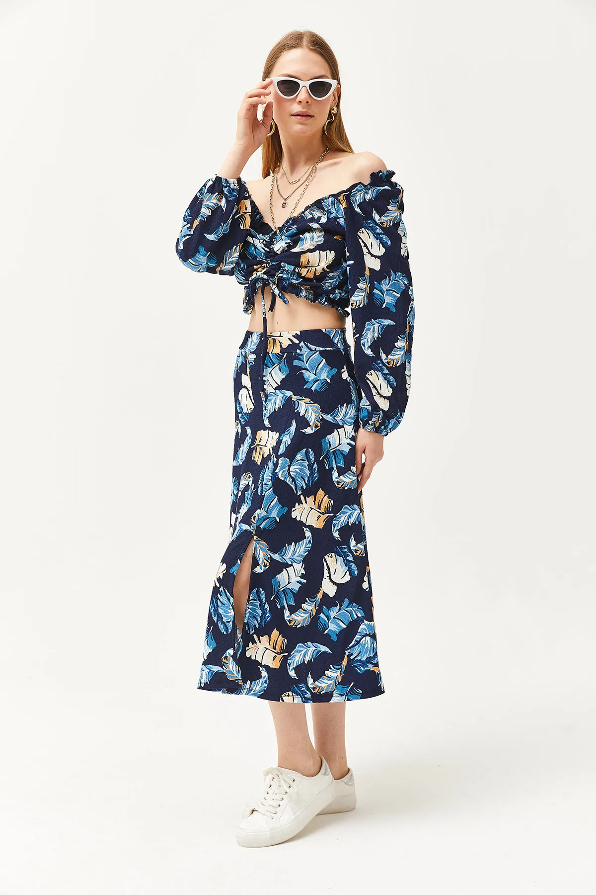 Olalook  Marineblaues Damen-Set aus Oberteil, Bluse, Unterteil und Rock mit Schlitz, TKM-19000188