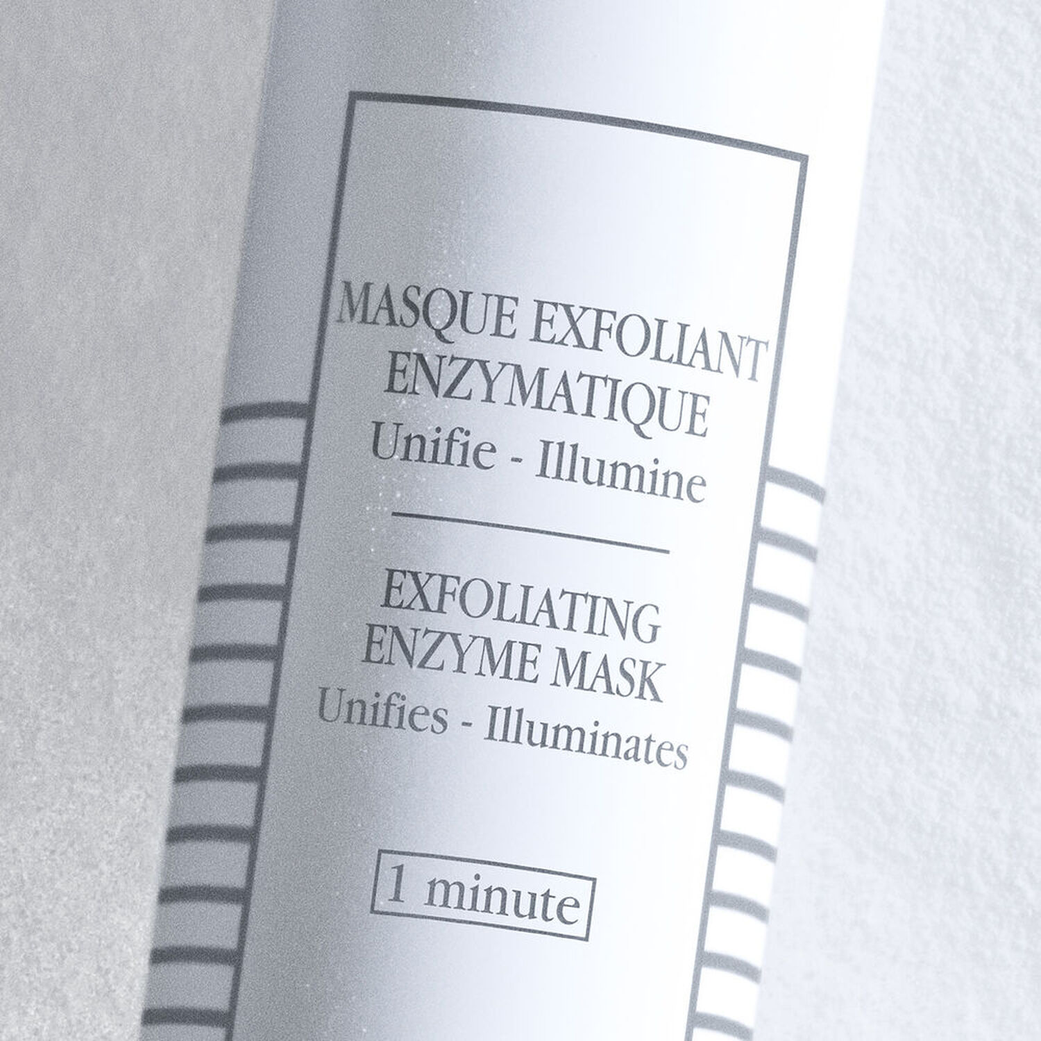 Sisley Masque Exfoliant Enzymatique Unifie - Illumine