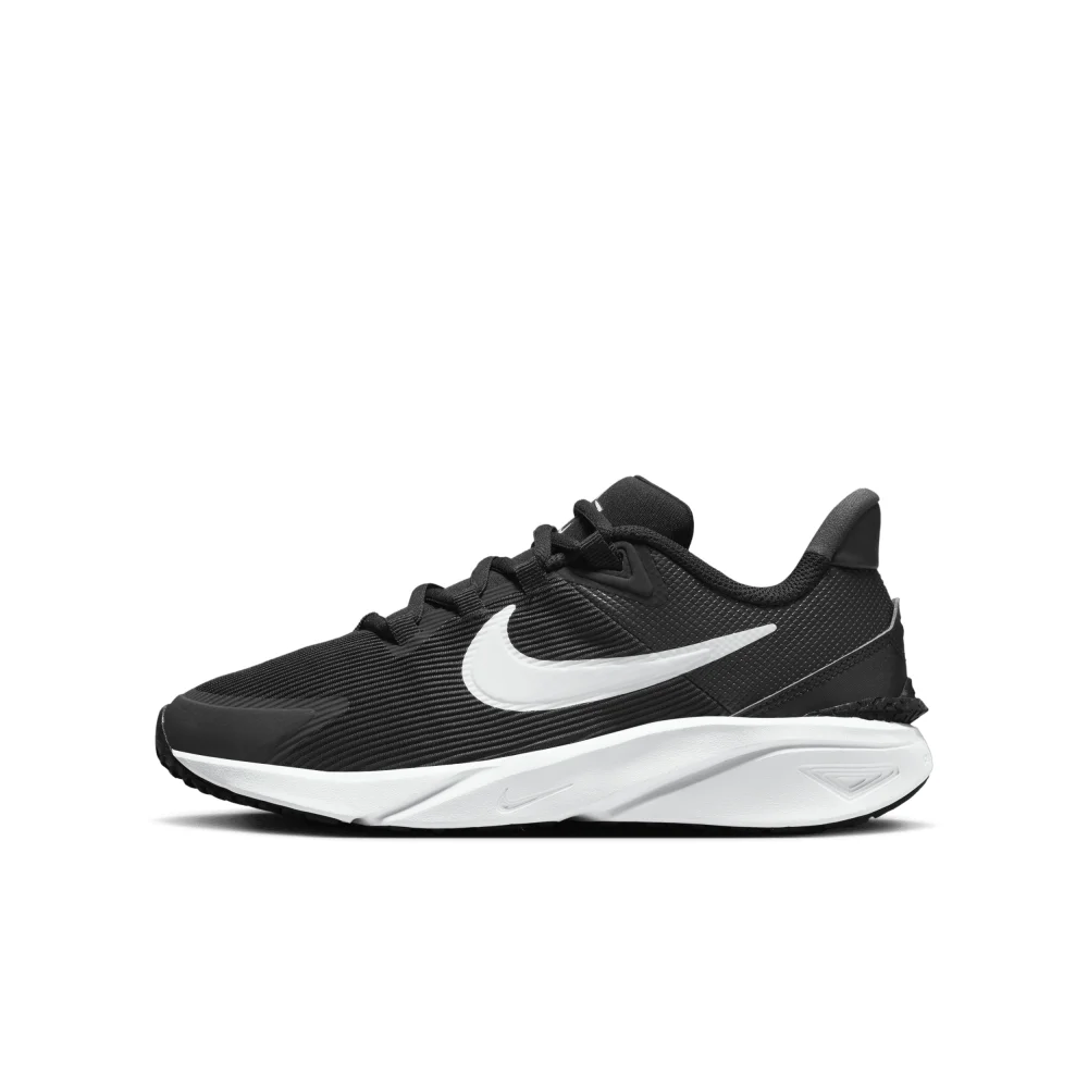 Nike Star Runner 4 DX7615-001 / schwarz