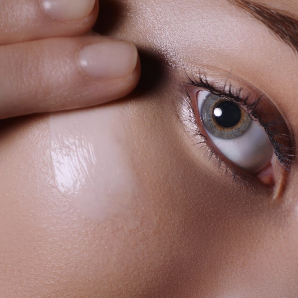Lancôme Absolue Soin Regard Revitalisant aux Grands Extr aits de Rose