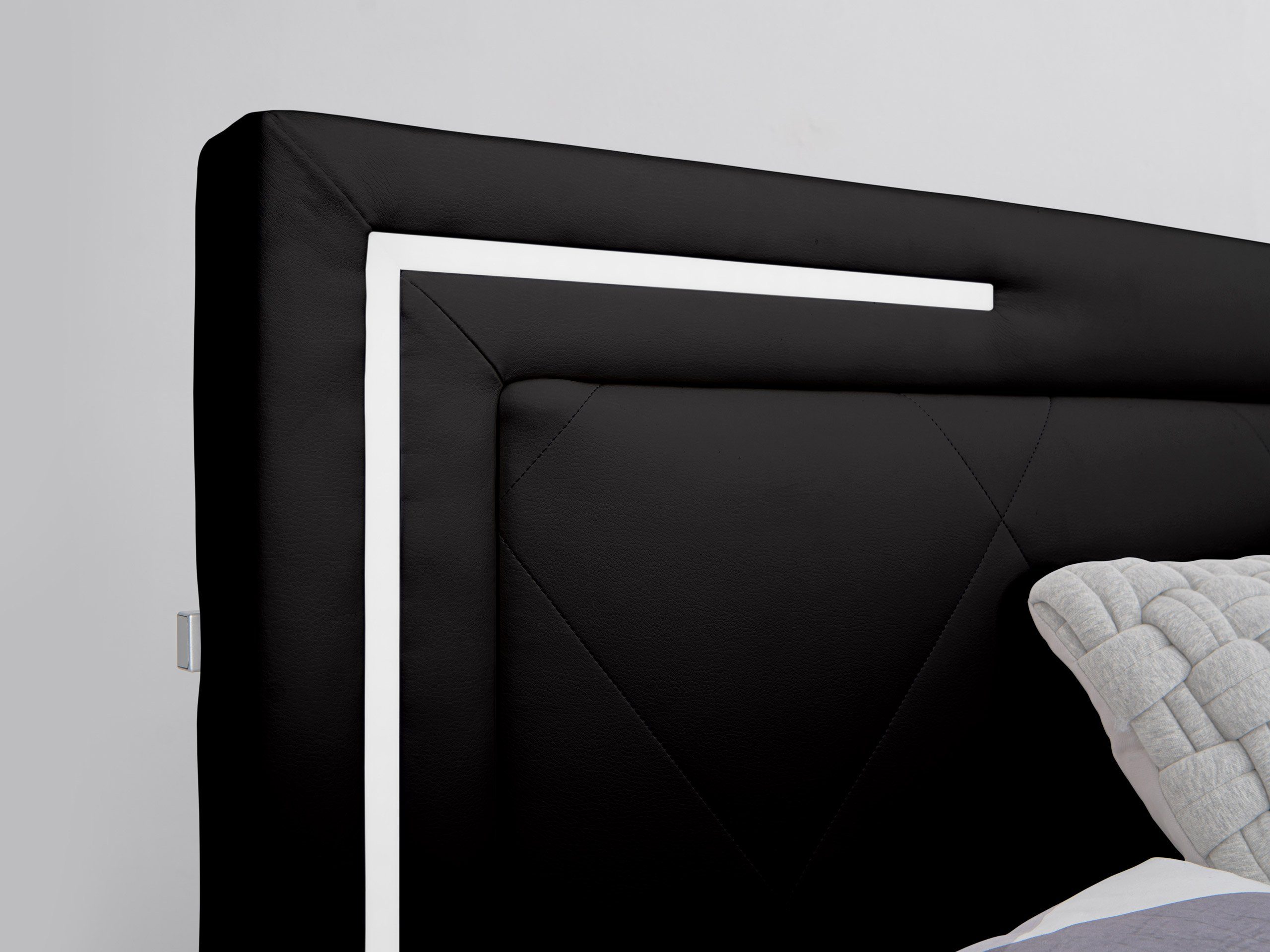 wonello Boxspringbett Arizona, mit LED Beleuchtung und Topper, wahlweise mit Bettkasten