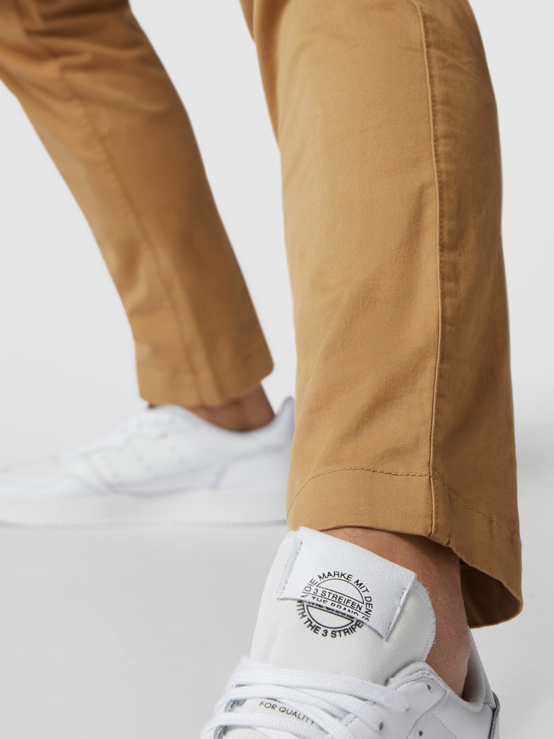 Slim Fit Chino mit Stretch-Anteil Modell 'Scanton' in beige
