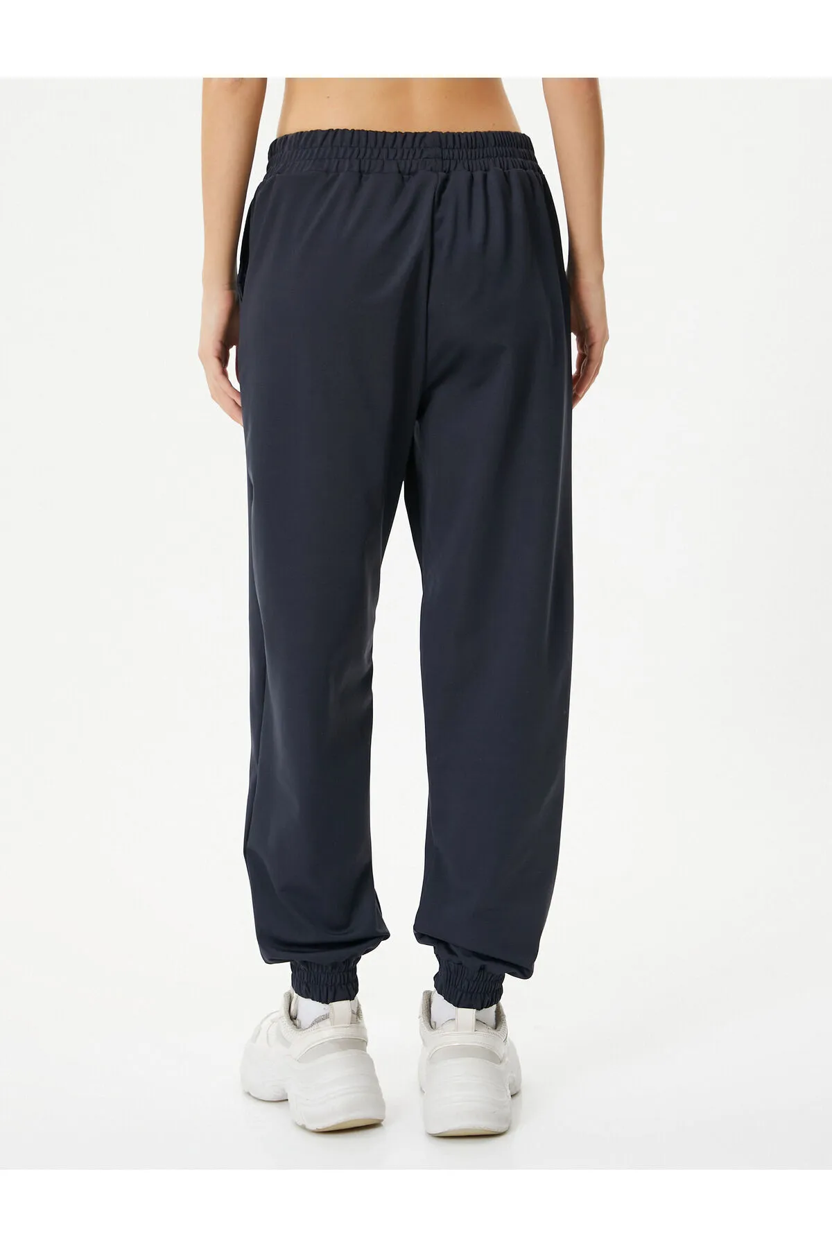 Koton  Sport-Jogger-Jogginghose mit bequemer Passform und Tasche