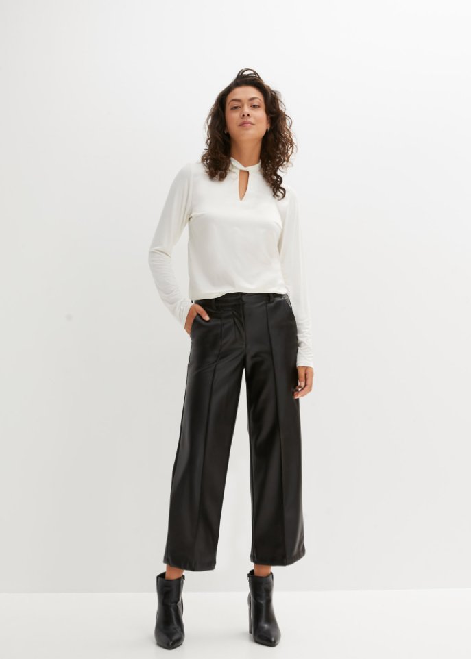 Shirt mit Twist