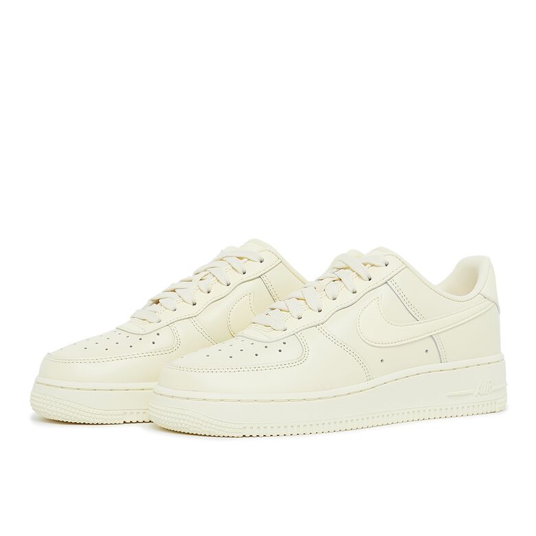 NIKE Air Force 1 '07 Fresh coconut milk/coconut milk