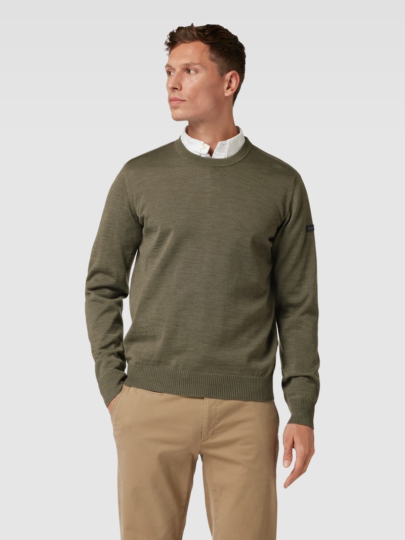 Strickpullover mit gerippten Abschlüssen in schilf