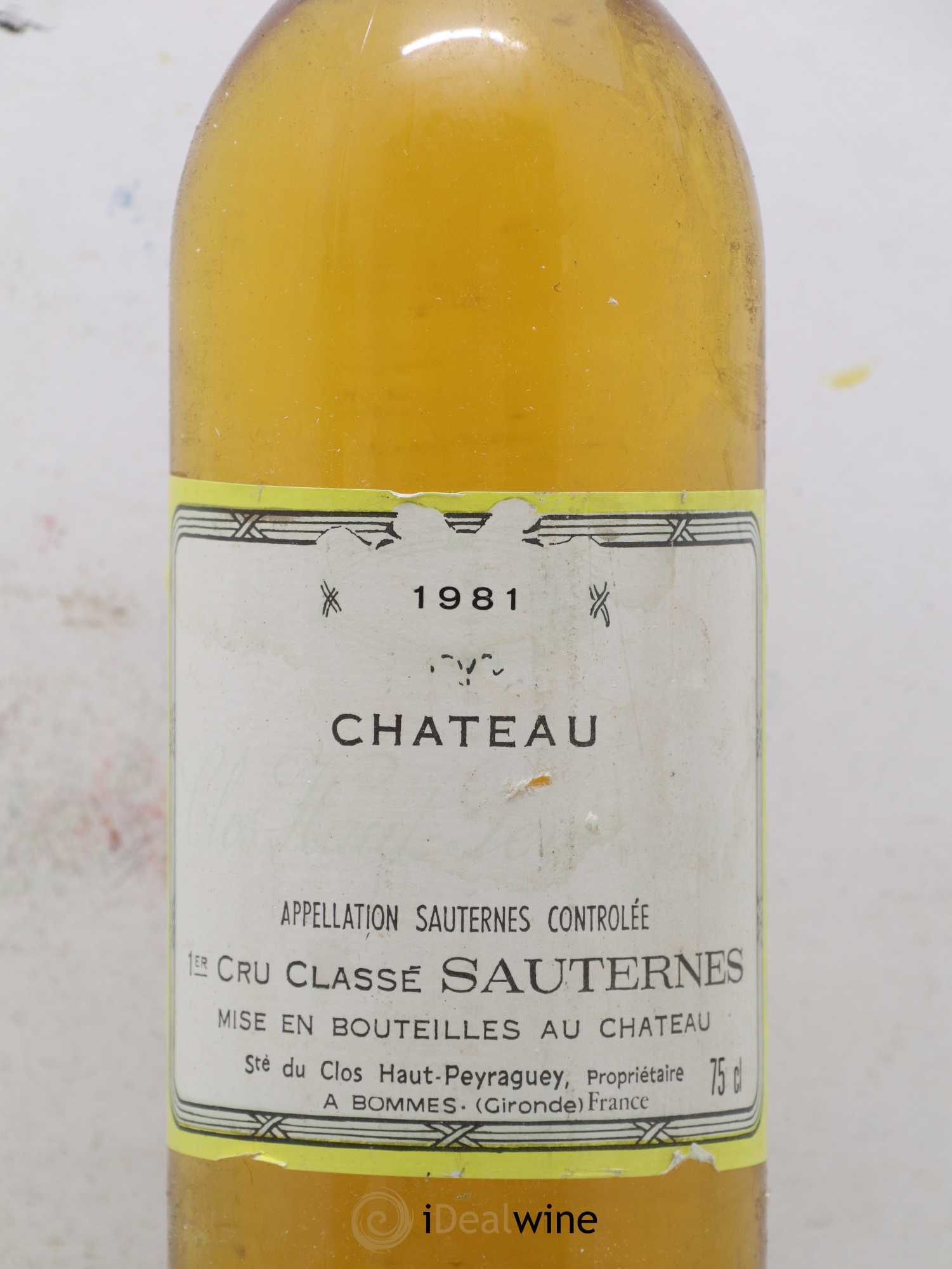 Clos Haut Peyraguey 1er Grand Cru Classé  1981 - Lot de 2 Bouteilles